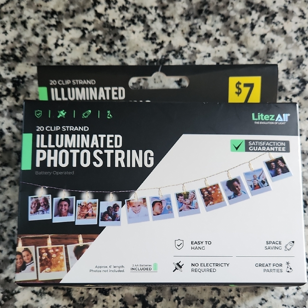 Illuminated Photo String with 20 Clips - Black